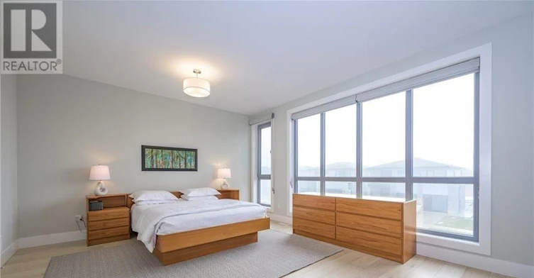 2368 Red Thorne Avenue, London, ON, N6P 0E8 - 13
