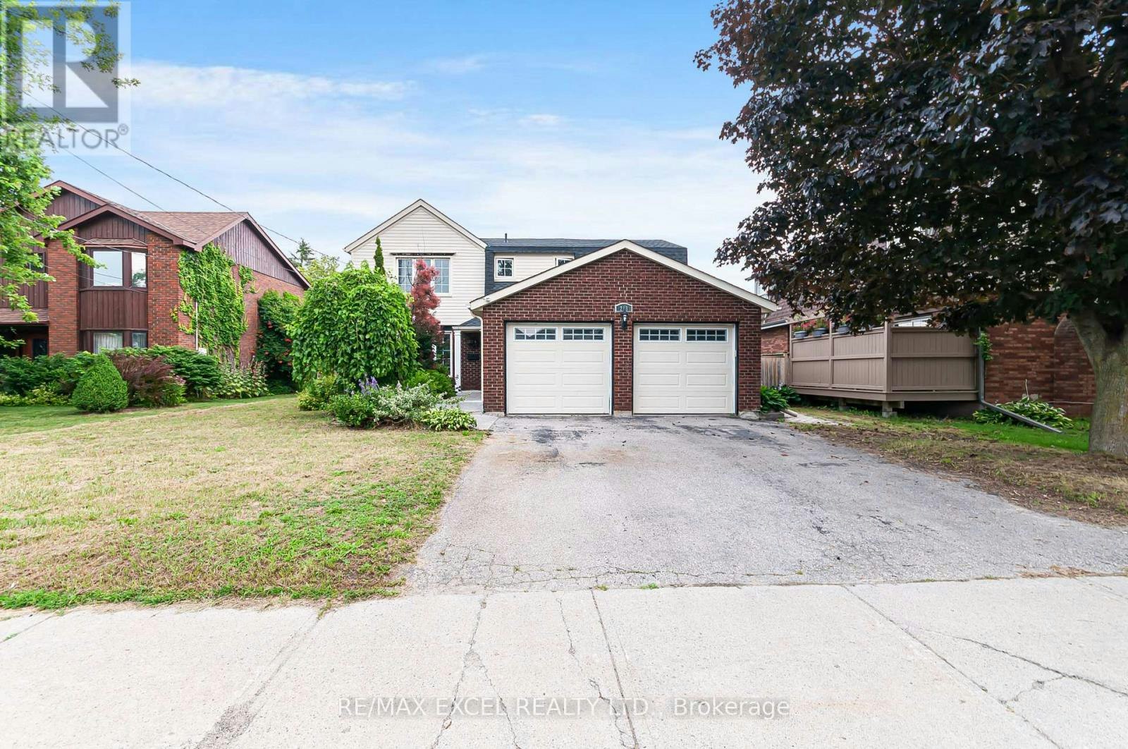 218 Angeline Street N, Kawartha Lakes, ON, K9V 5E9