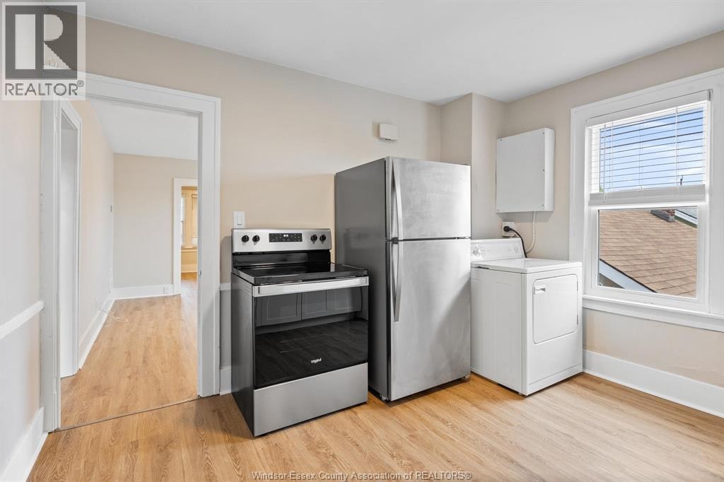 UPPER-1358 Pierre, Windsor, ON, N9A 2N7 - 9
