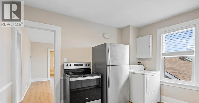 UPPER-1358 Pierre, Windsor, ON, N9A 2N7 - 9