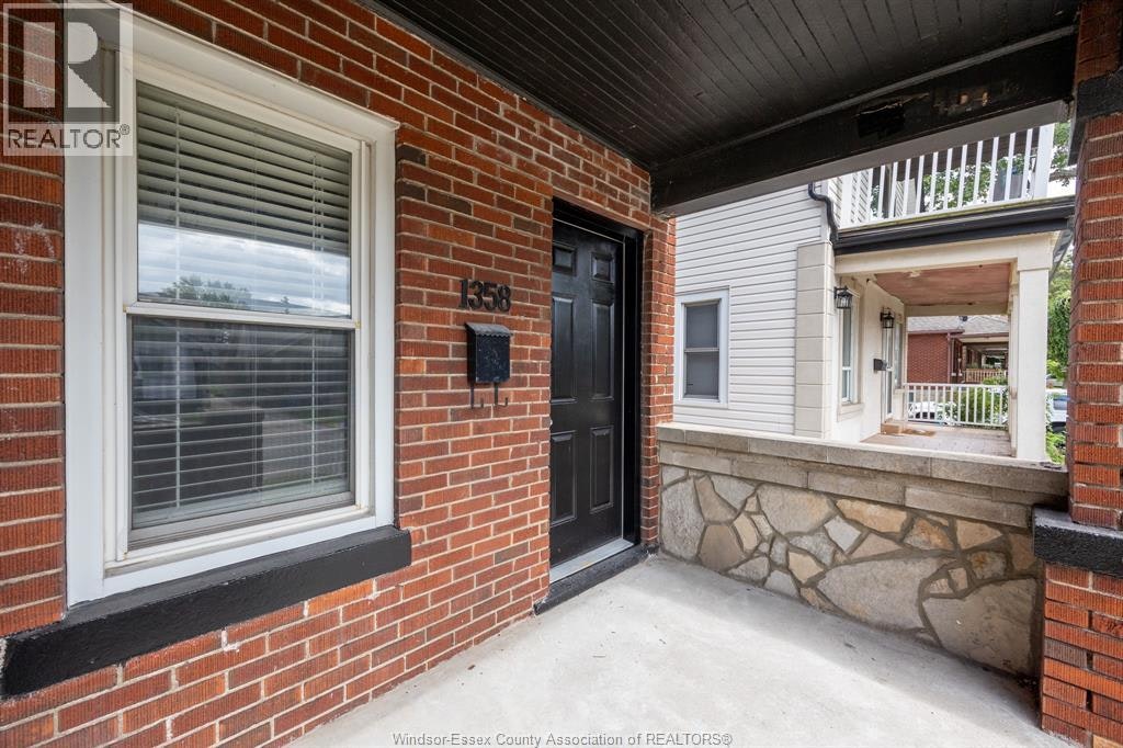 UPPER-1358 Pierre, Windsor, ON, N9A 2N7 - 4