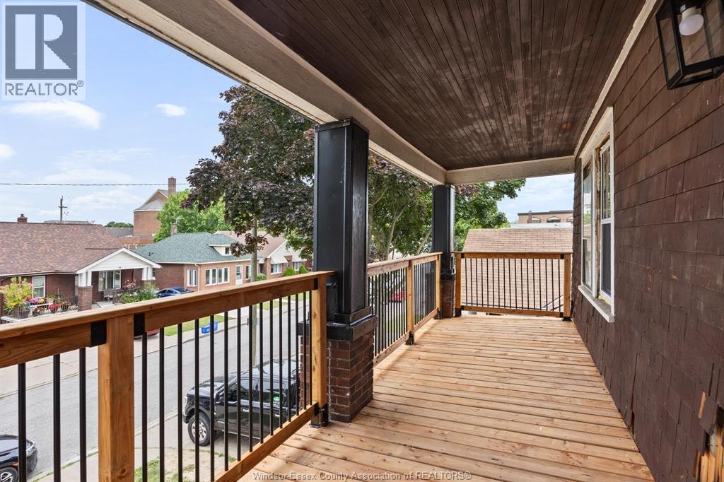 UPPER-1358 Pierre, Windsor, ON, N9A 2N7 - 11