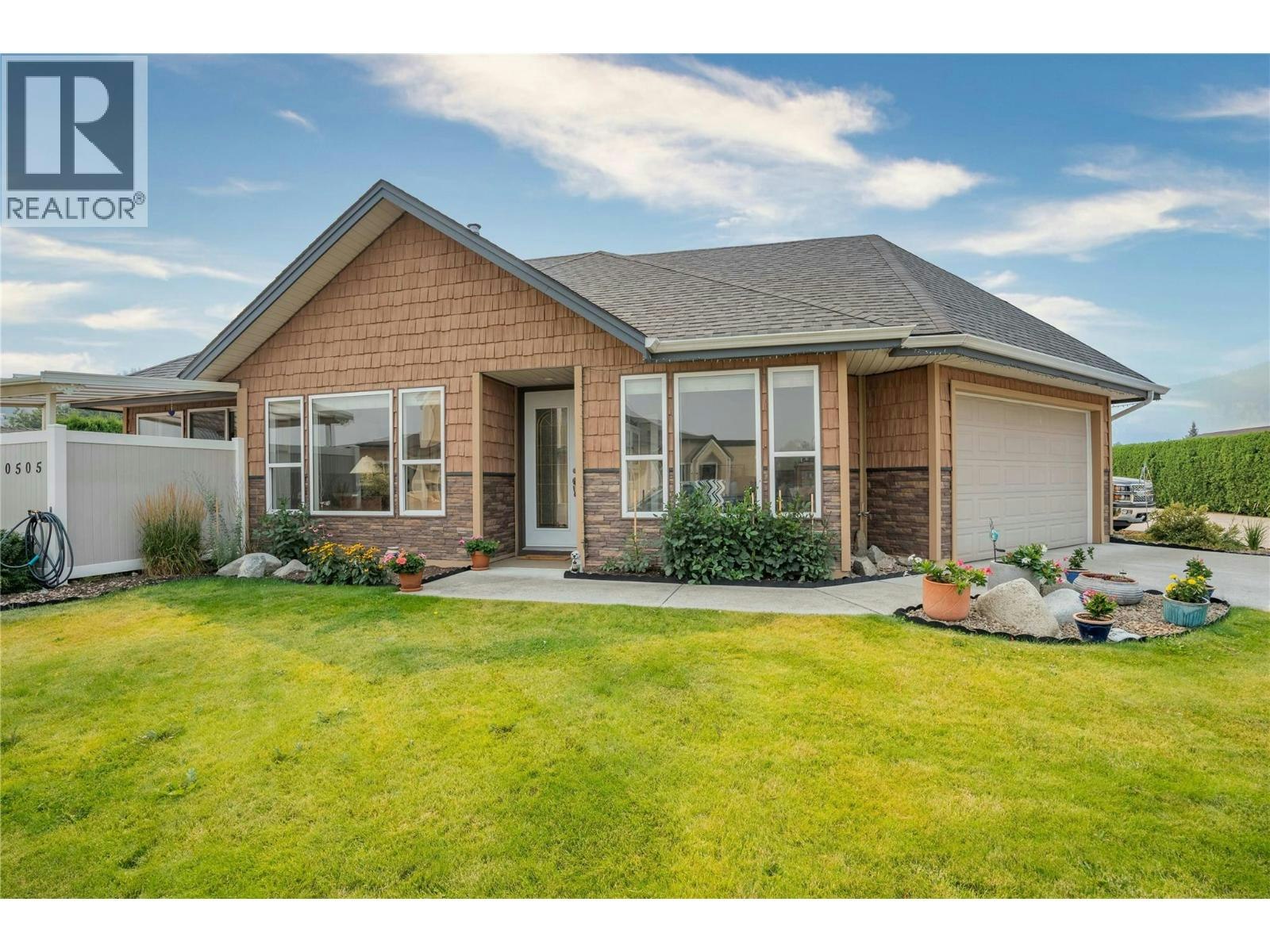 1-10505 Elliot Street, Summerland, BC, V0H 1Z0