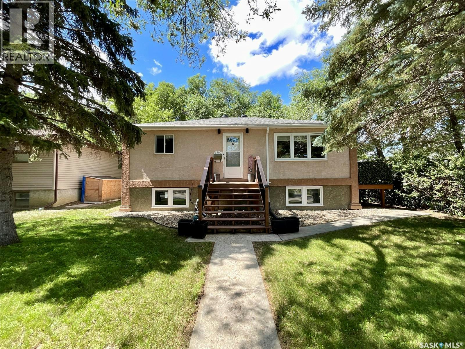 2700 Mcara Street, Regina, SK, S4N 2X1