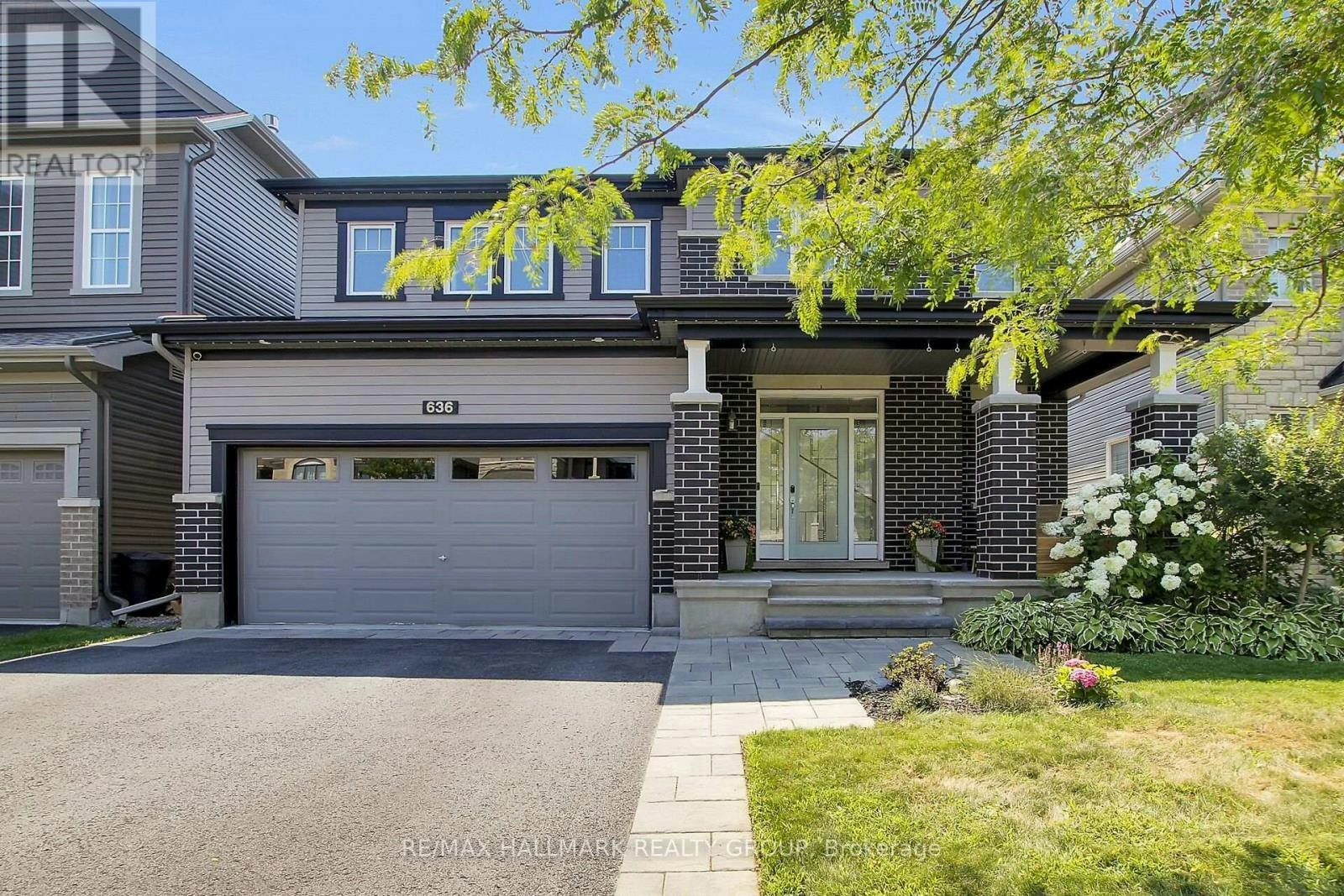 636 Eagle Crest Heights, Ottawa, ON, K2S 1G1