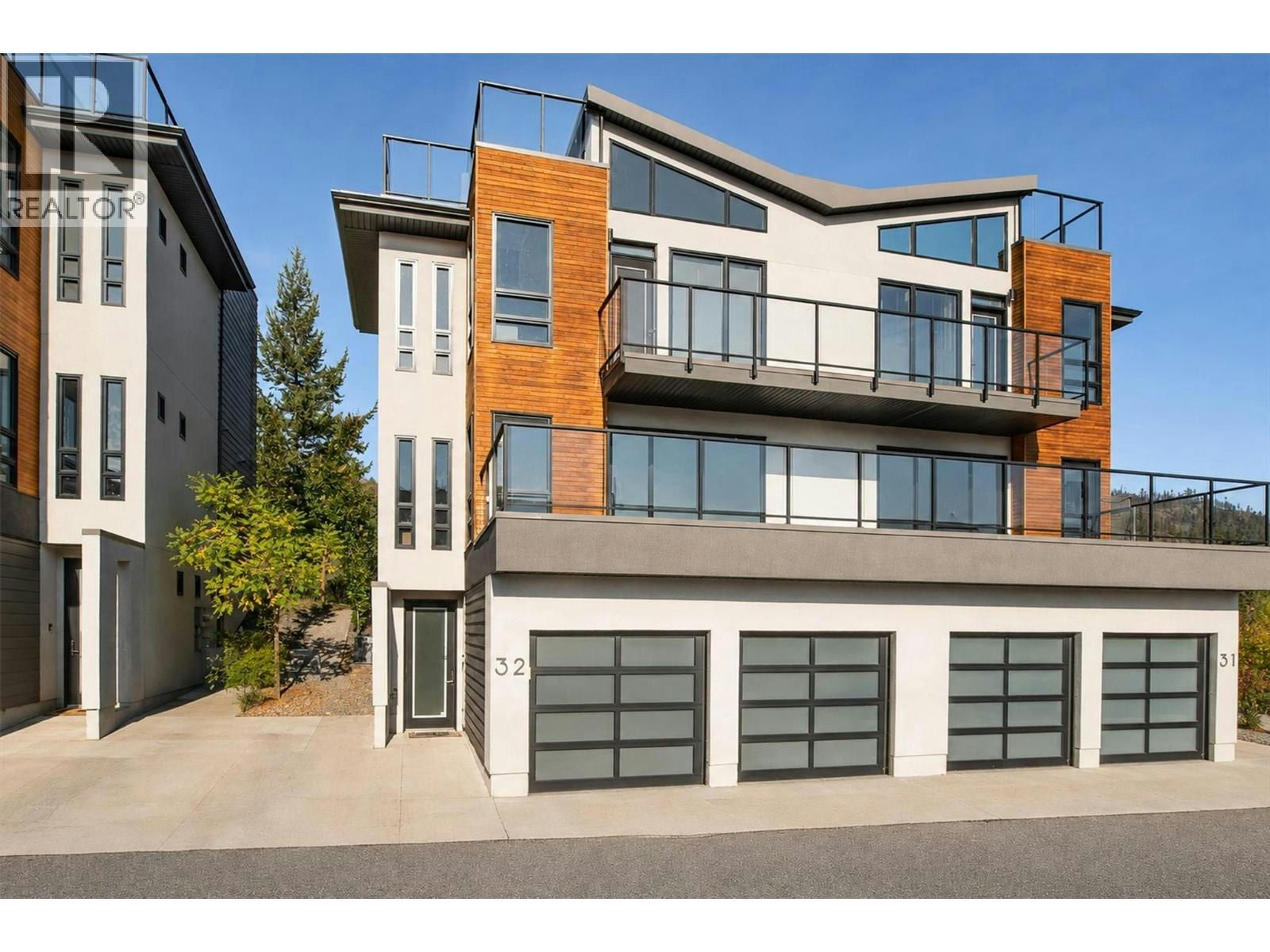 32-1818 Peak Point Court, West Kelowna, BC, V1Z 4B4