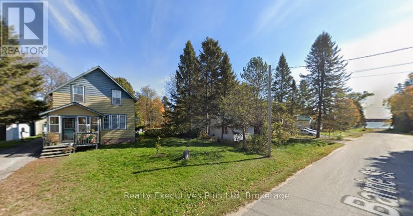 15 Barrie Street, Sundridge, ON, P0A 1Z0