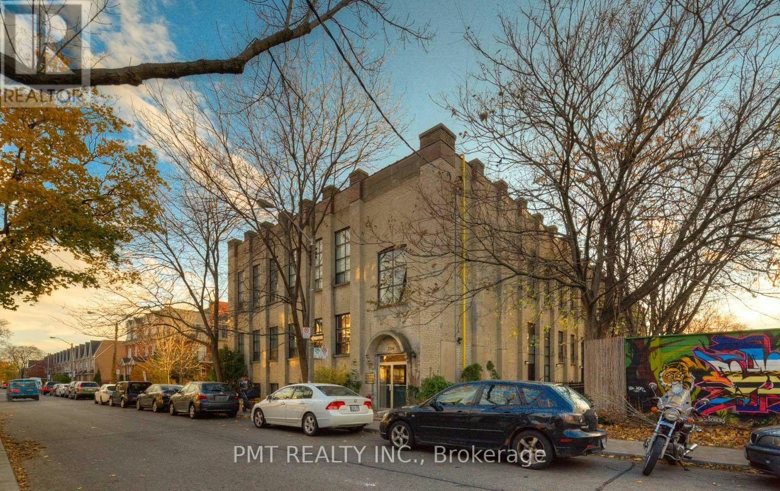 124-284 St Helens Avenue, Toronto, ON, M6H 4A4