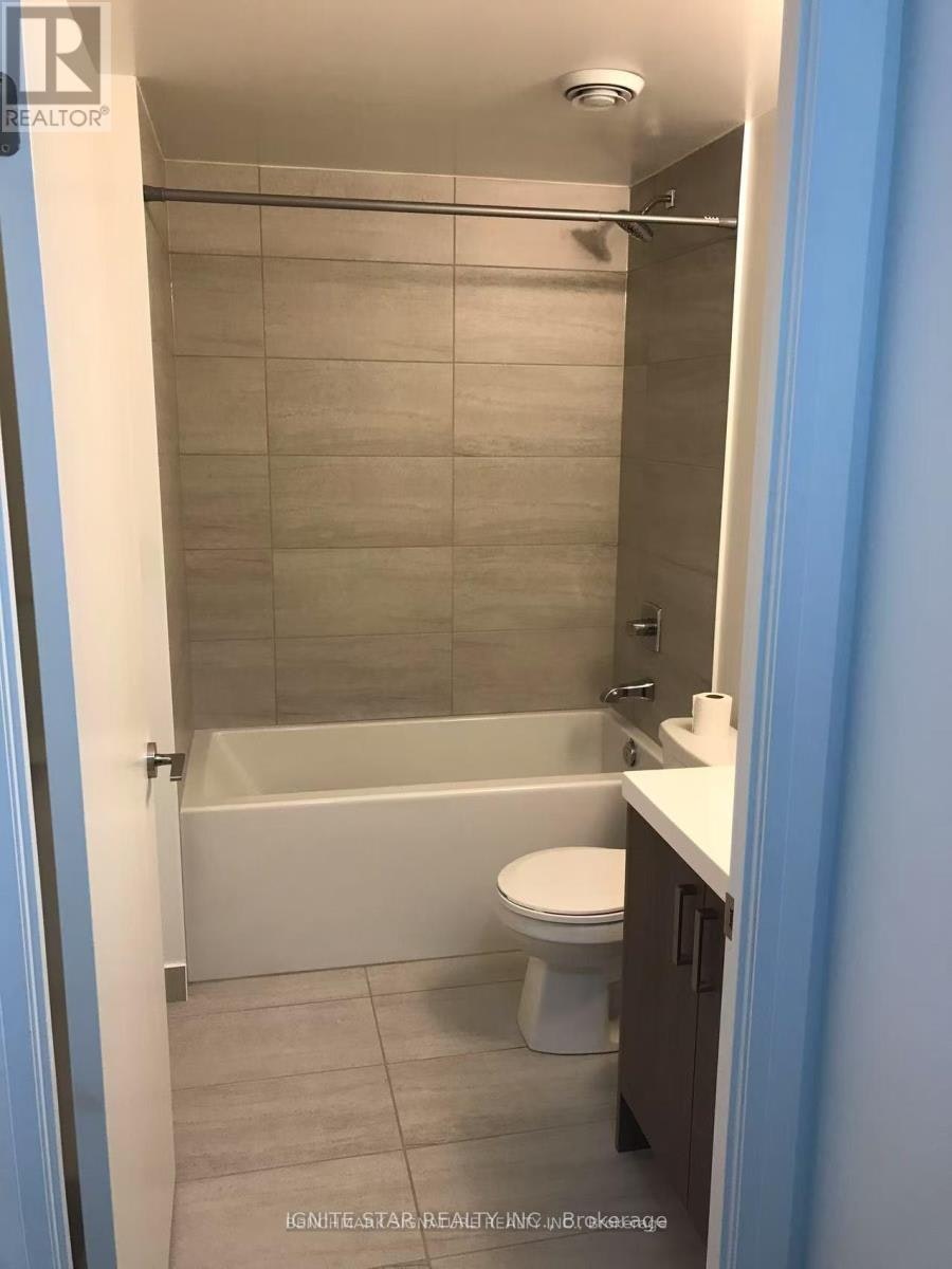 1006-77 Mutual Street, Toronto, ON, M5B 0B9 - 8