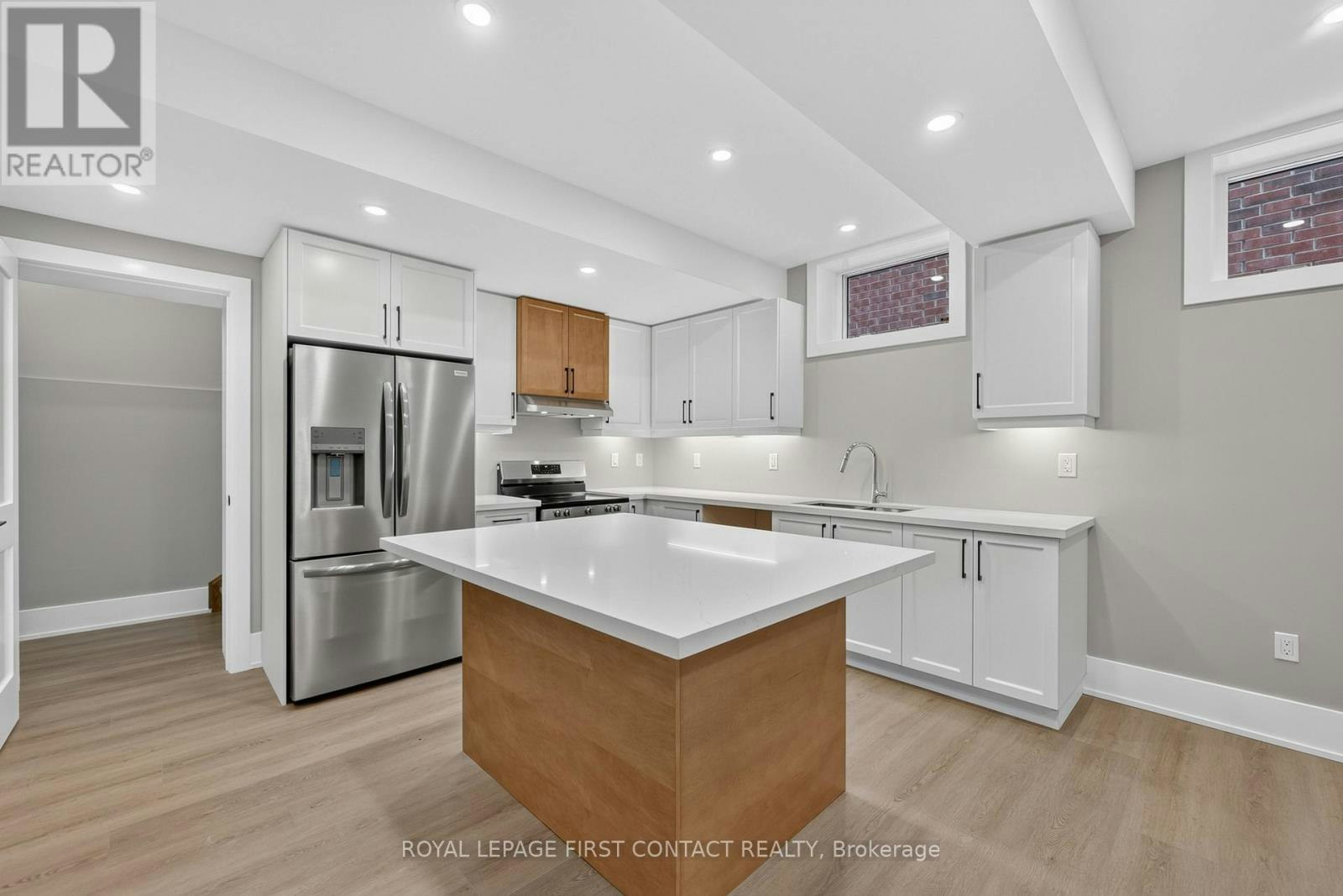 LOWER-933 7th Line, Innisfil, ON, L9S 4G1 - 4