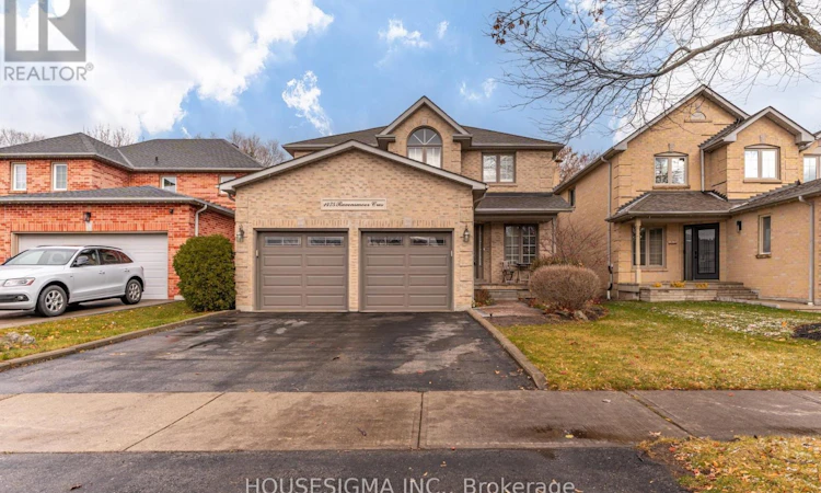 1475 Ravensmoor Crescent