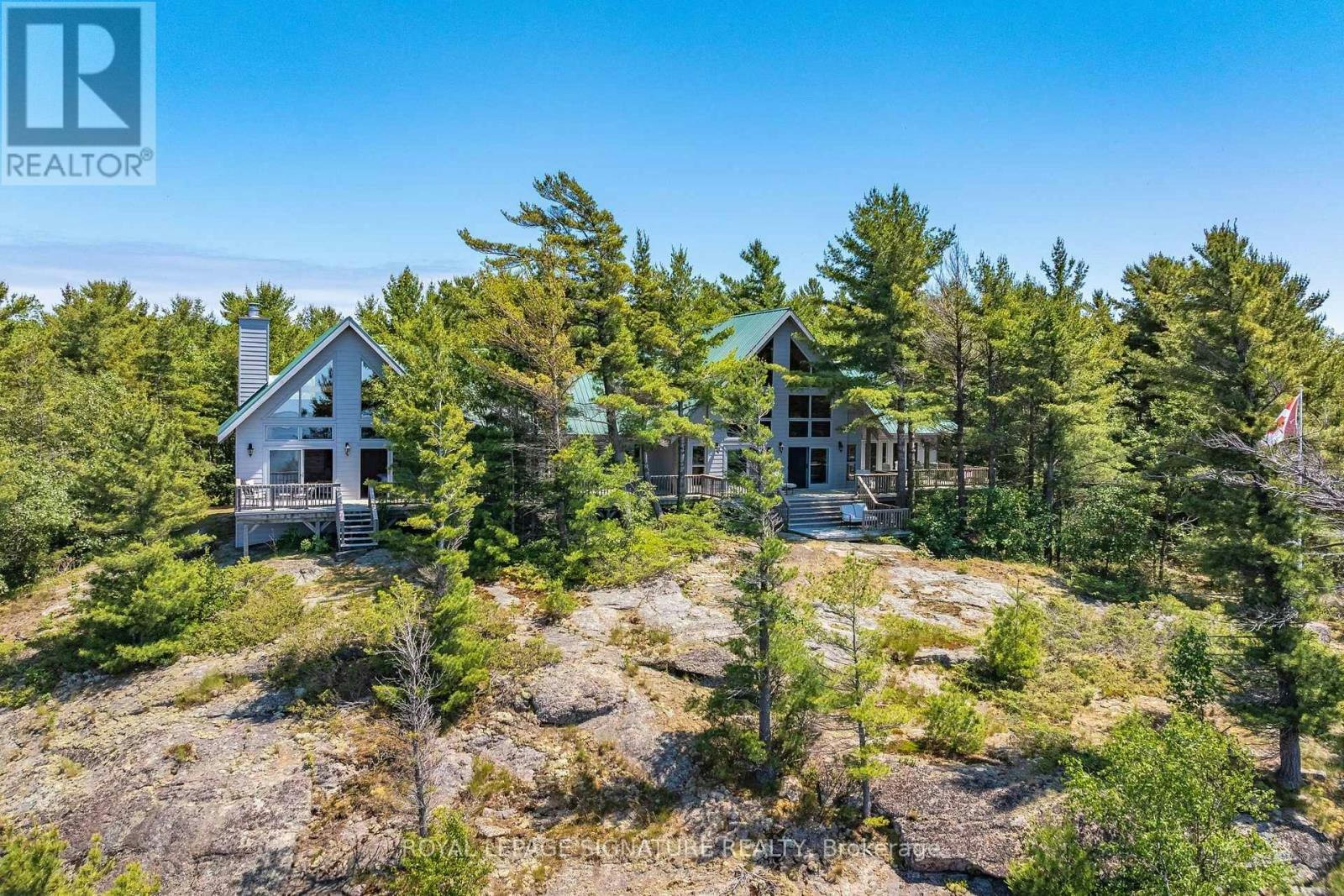 B350 Echo Island, Bracebridge, ON, P2A 0A1