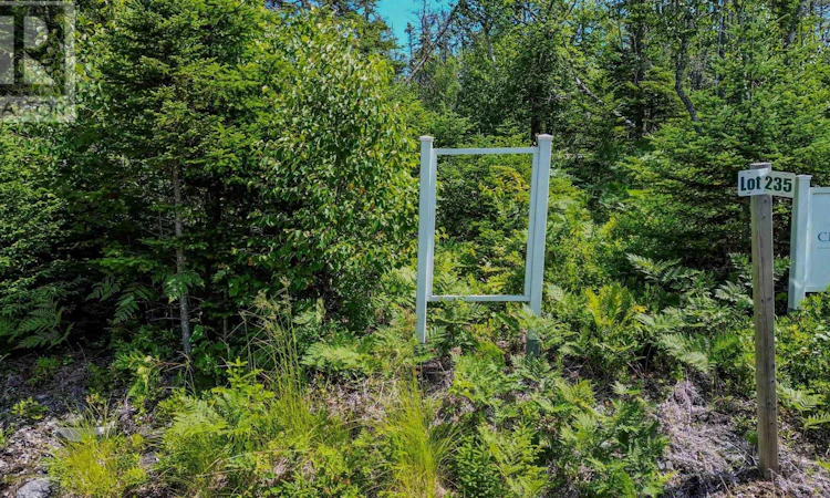 22 Crown Drive