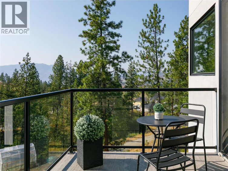 2510 Tallus Heights Lane, West Kelowna, BC, V4T 3M2 - 16