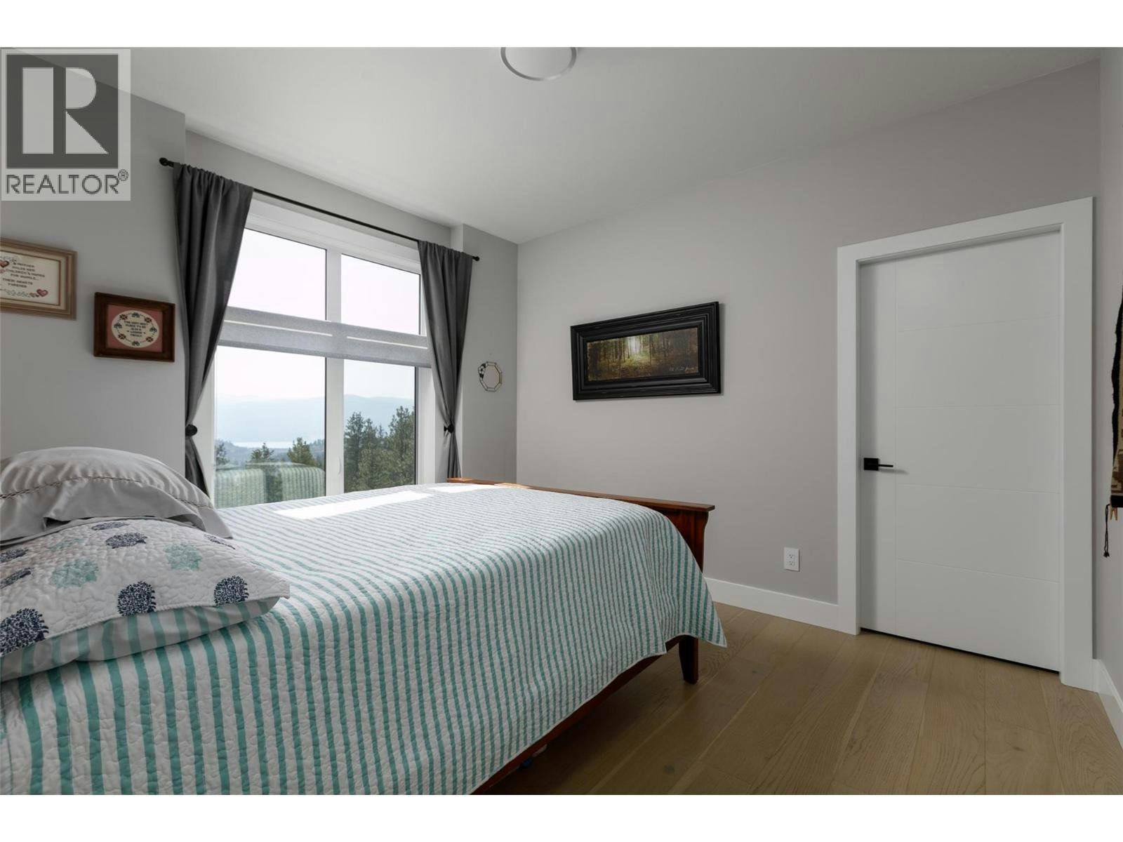 2510 Tallus Heights Lane, West Kelowna, BC, V4T 3M2 - 25