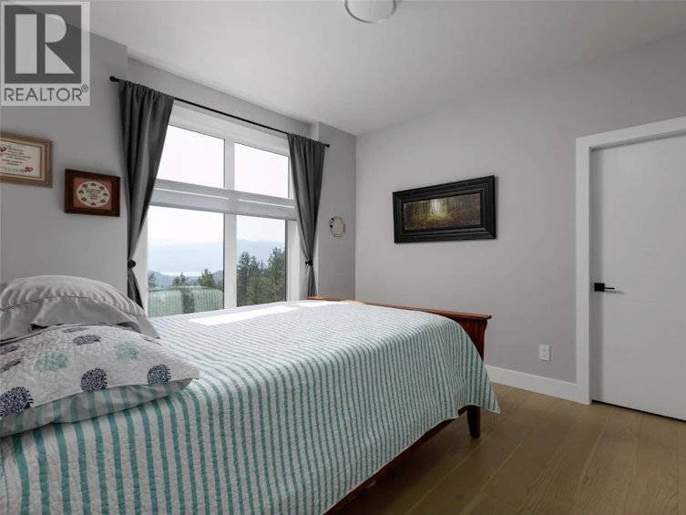 2510 Tallus Heights Lane, West Kelowna, BC, V4T 3M2 - 25