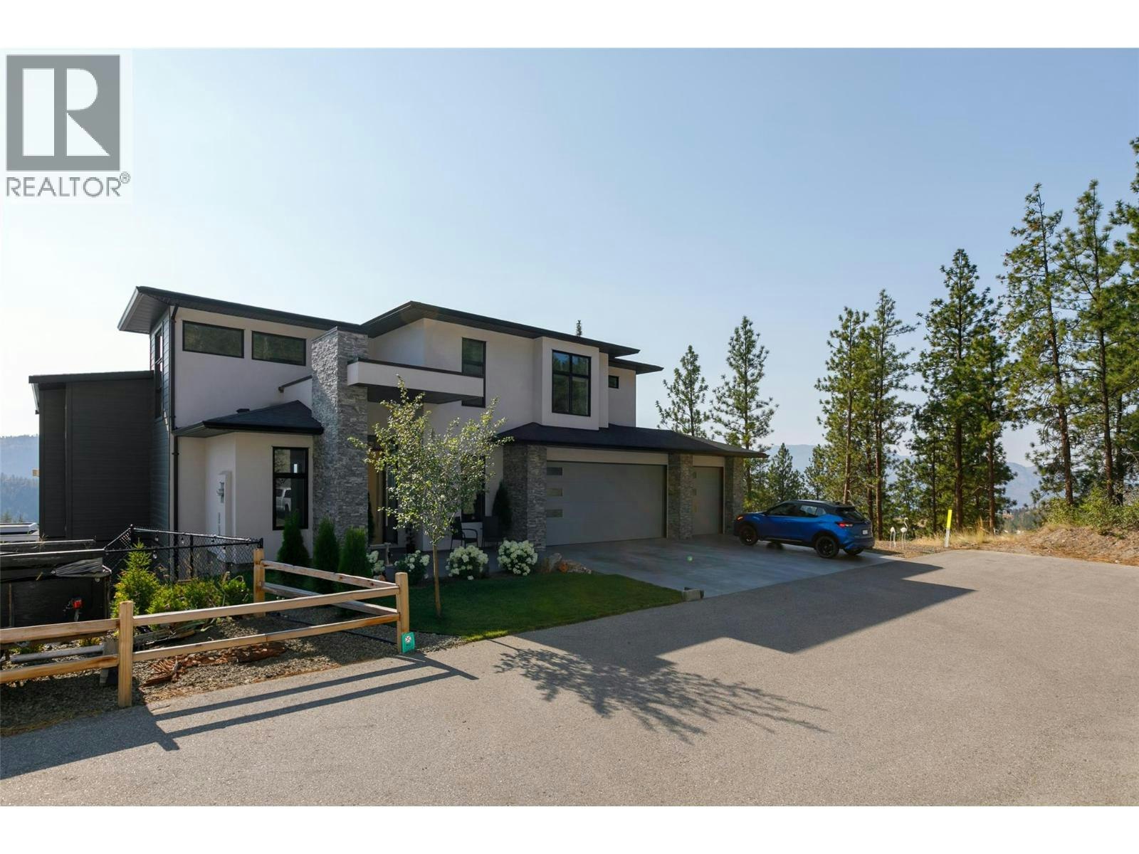2510 Tallus Heights Lane, West Kelowna, BC, V4T 3M2