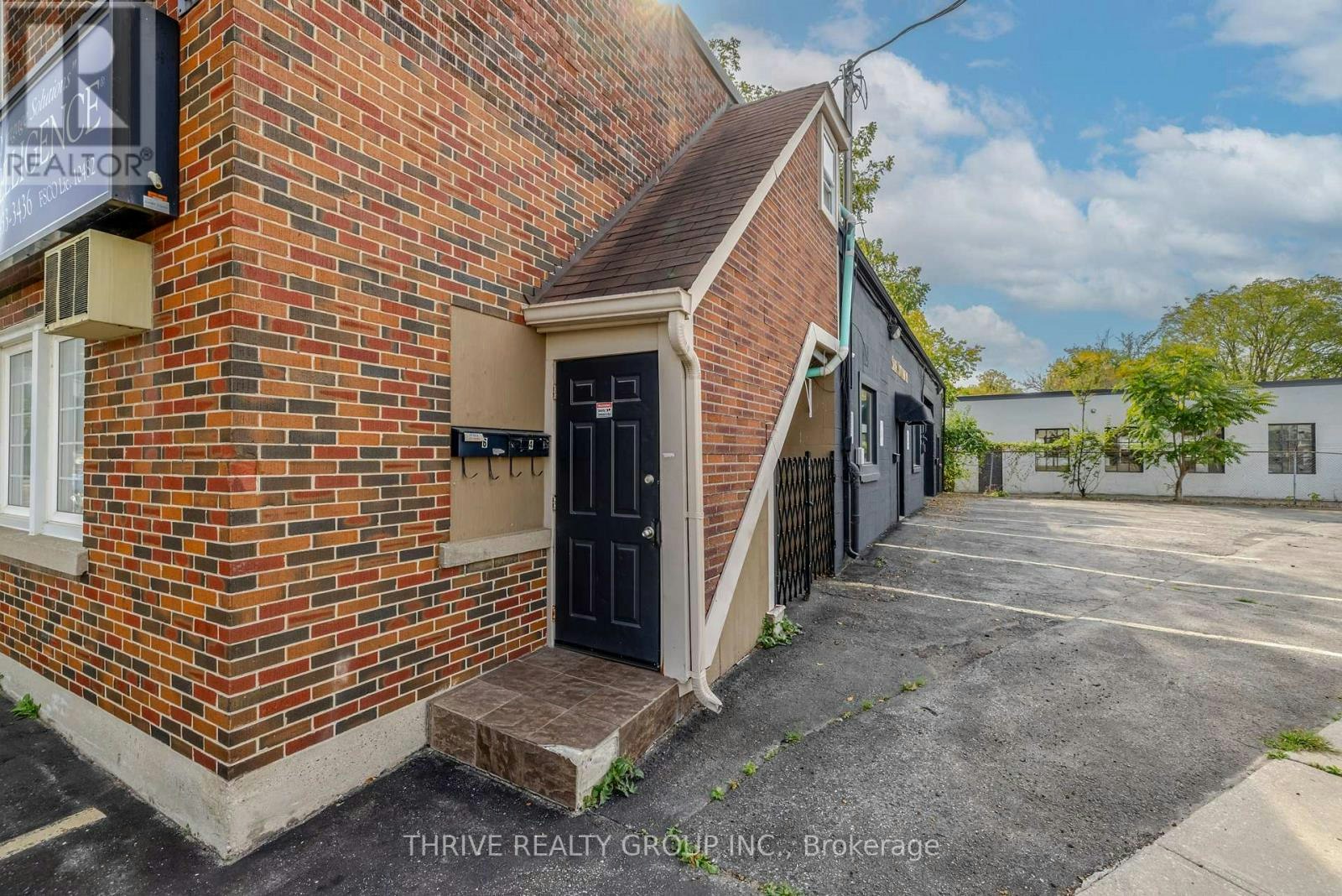 6-245 Maitland Street, London, ON, N6B 2Y2 - 2