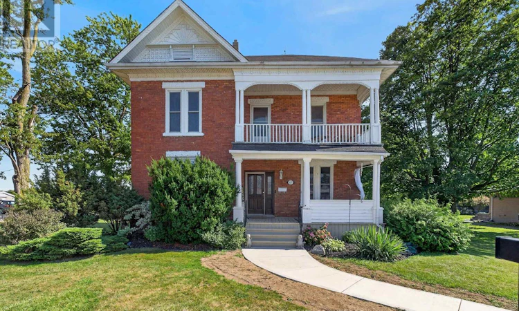 117 Main Street E