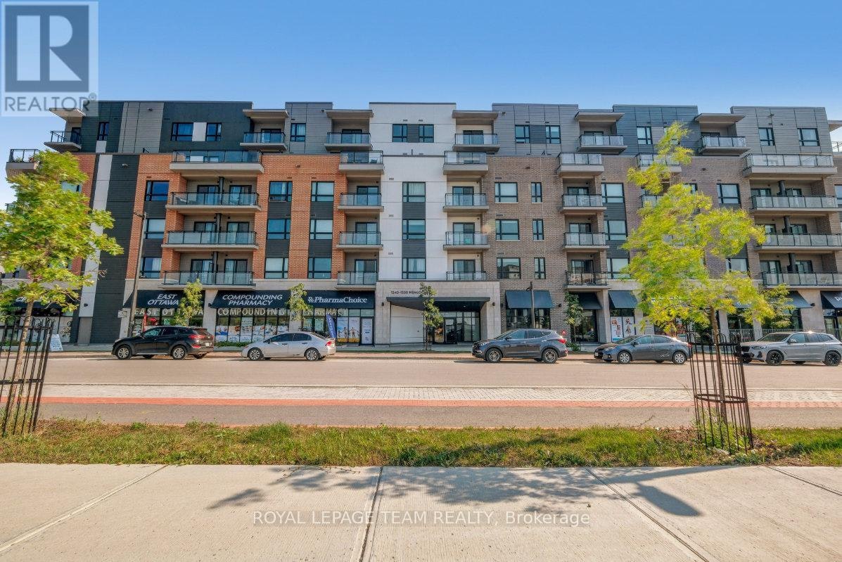 210-1350 Hemlock Road, Ottawa, ON, K1K 5C2