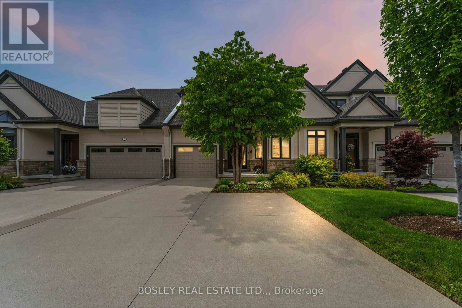 13 Emerald Common, St. Catharines, ON, L2M 0A7