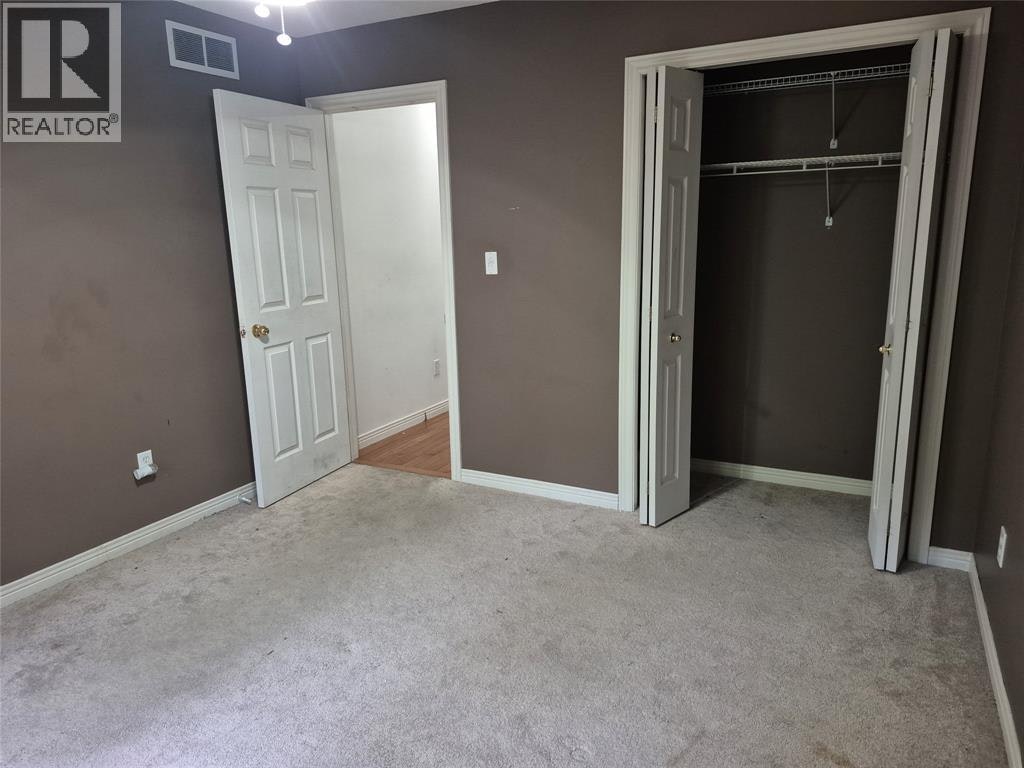 590 Montcalm Avenue, Sarnia, ON, N7S 2R3 - 11