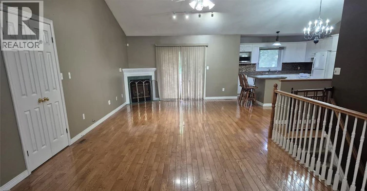 590 Montcalm Avenue, Sarnia, ON, N7S 2R3 - 2