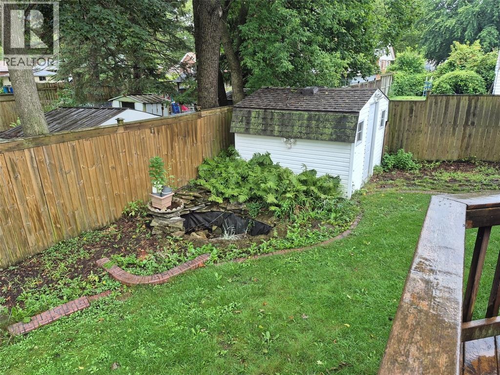 590 Montcalm Avenue, Sarnia, ON, N7S 2R3 - 16