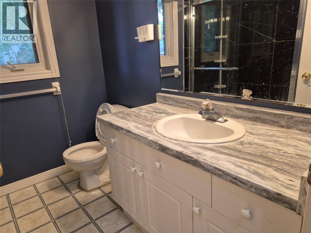 590 Montcalm Avenue, Sarnia, ON, N7S 2R3 - 14