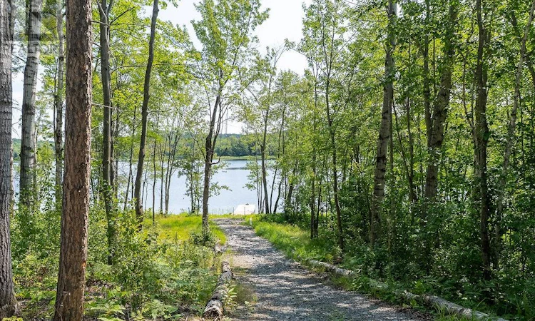 Lot-3 Island Road