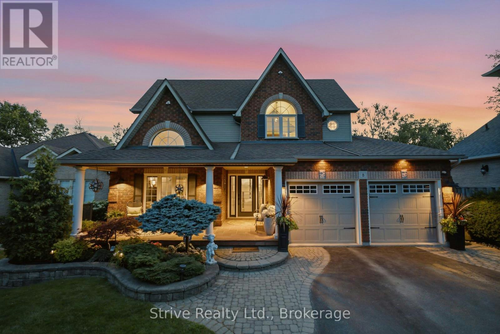 8 Rowland Court, Clarington, ON, L1E 1Z8