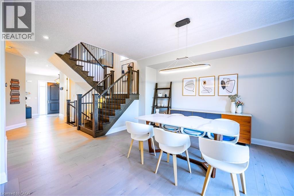 Upper-30 Falconridge Drive, Kitchener, ON, N2K 0G1 - 11