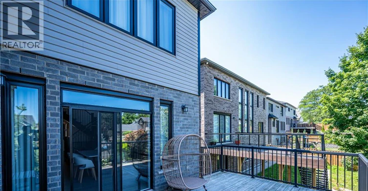 Upper-30 Falconridge Drive, Kitchener, ON, N2K 0G1 - 5