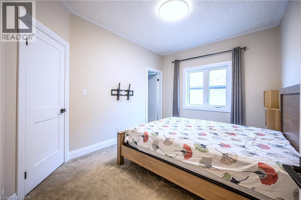 Upper-30 Falconridge Drive, Kitchener, ON, N2K 0G1 - 26