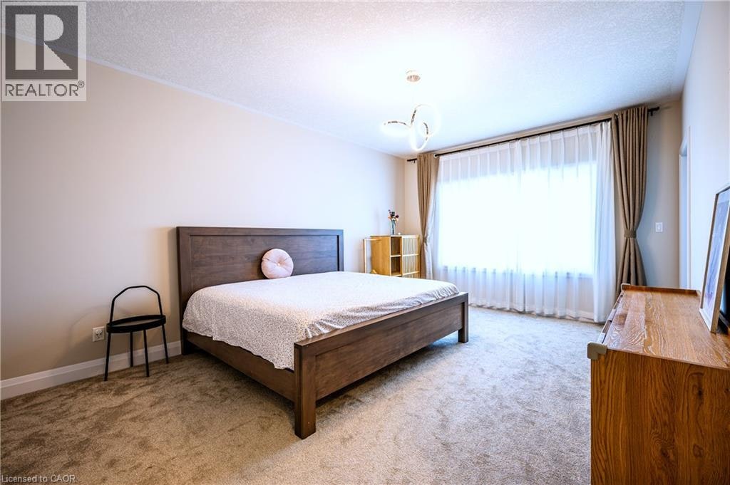 Upper-30 Falconridge Drive, Kitchener, ON, N2K 0G1 - 29