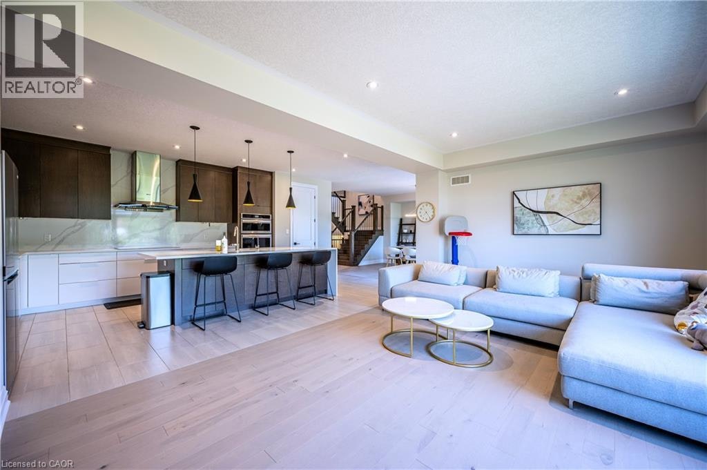 Upper-30 Falconridge Drive, Kitchener, ON, N2K 0G1 - 20