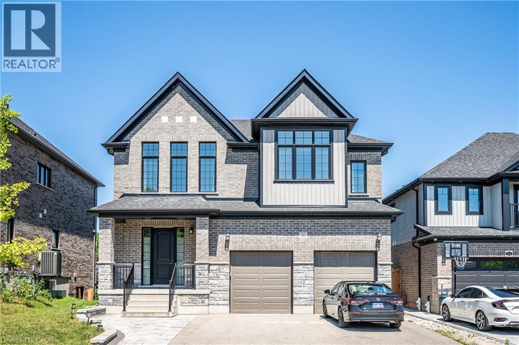 Upper-30 Falconridge Drive, Kitchener, ON, N2K 0G1 - 3