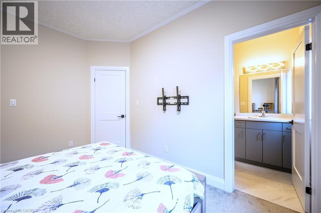Upper-30 Falconridge Drive, Kitchener, ON, N2K 0G1 - 27