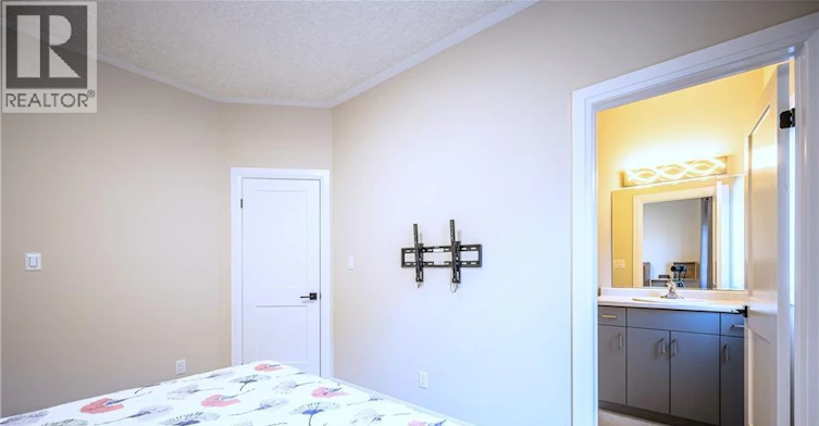 Upper-30 Falconridge Drive, Kitchener, ON, N2K 0G1 - 27