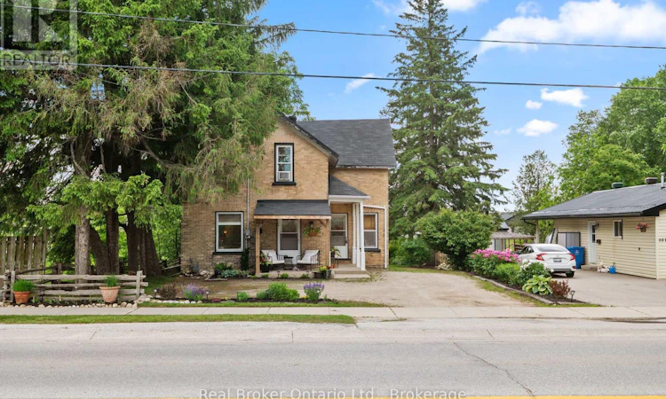 677 Garafraxa Street N
