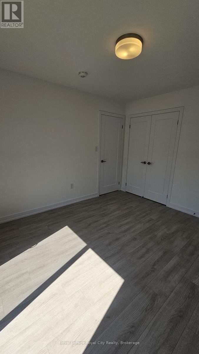 102-42 Lowes Road W, Guelph, ON, N1G 0H6 - 18