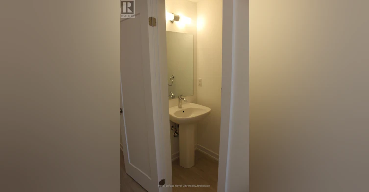 102-42 Lowes Road W, Guelph, ON, N1G 0H6 - 6