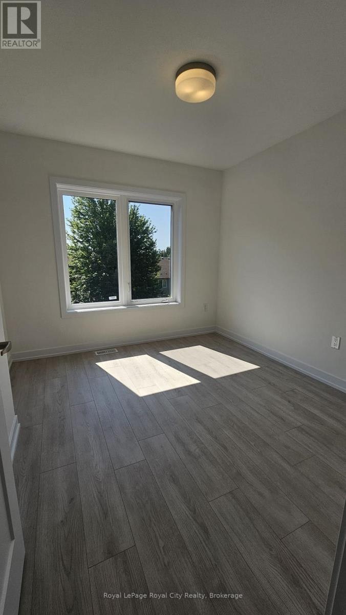 102-42 Lowes Road W, Guelph, ON, N1G 0H6 - 19