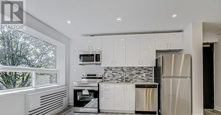 10-419 Woodbine Avenue, Toronto, ON, M4L 3P7 - 18