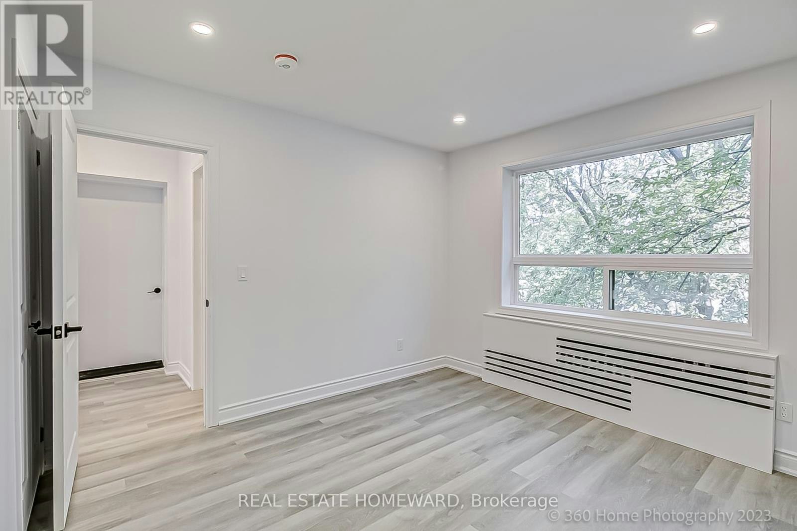 10-419 Woodbine Avenue, Toronto, ON, M4L 3P7 - 15
