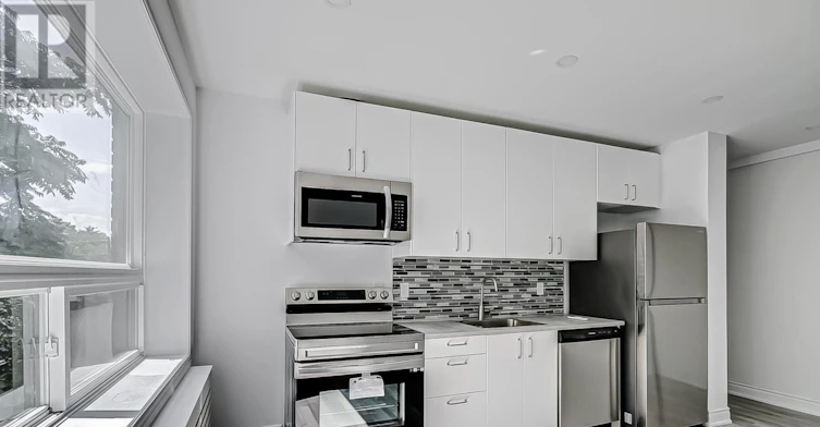 10-419 Woodbine Avenue, Toronto, ON, M4L 3P7 - 5