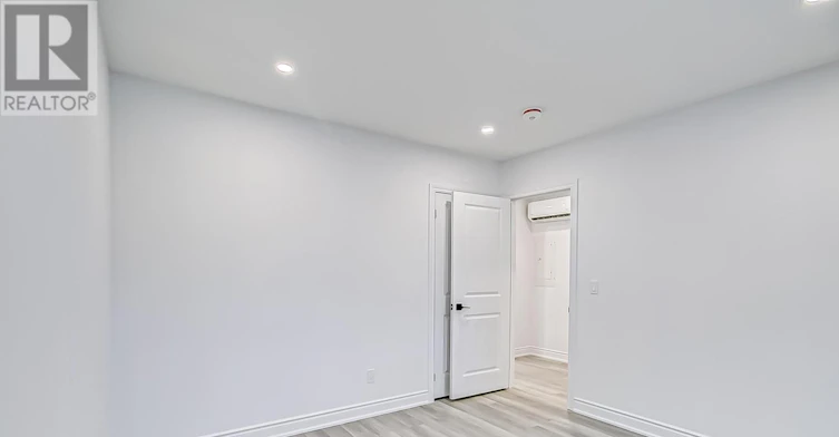 10-419 Woodbine Avenue, Toronto, ON, M4L 3P7 - 16