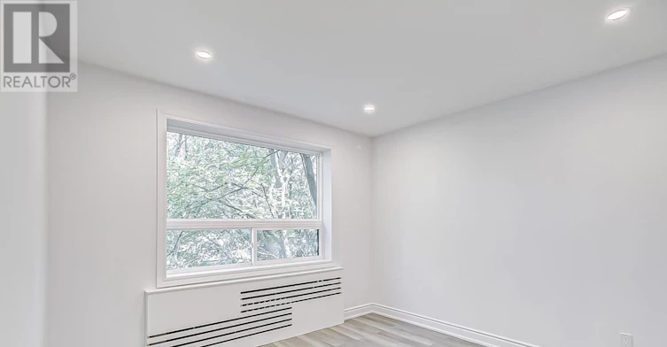 10-419 Woodbine Avenue, Toronto, ON, M4L 3P7 - 14