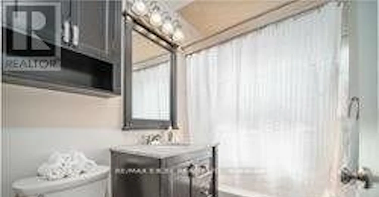 MAIN FLOOR-501 Lawlor Avenue, Oshawa, ON, L1K 2C1 - 4