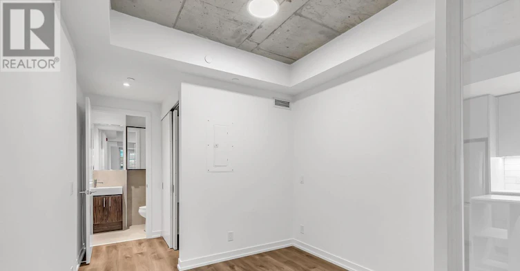 208-115 Larchmount Avenue, Toronto, ON, M4M 2Y6 - 9